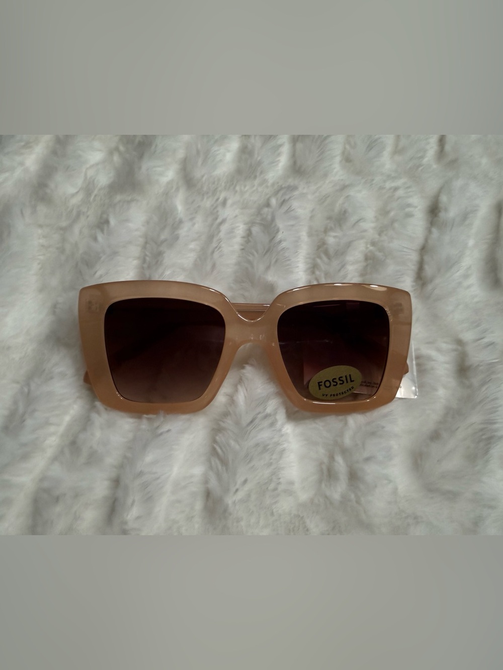 Fossil Women's Light Pink Cat Eye Sunglasses New